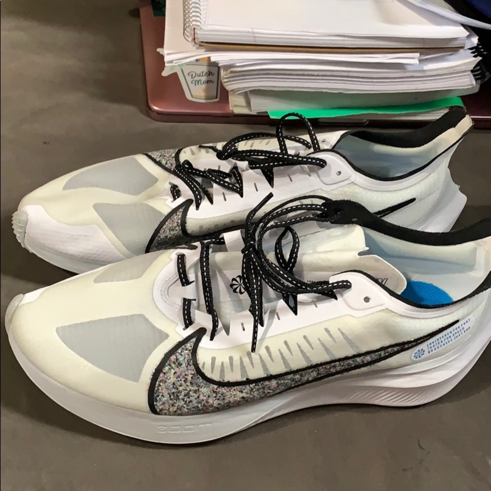 Nike Zoom Gravity